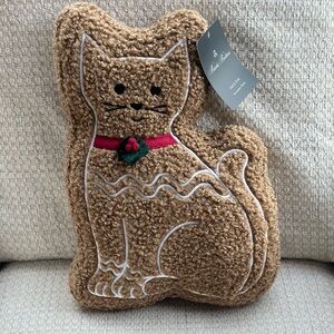 Brooks Brothers Faux Fur Holiday Cat Throw Pillow Brown Gingerbread Decor Sherpa
